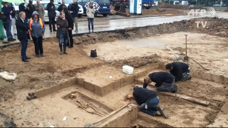 Descubren esqueletos de ejército de Napoleón