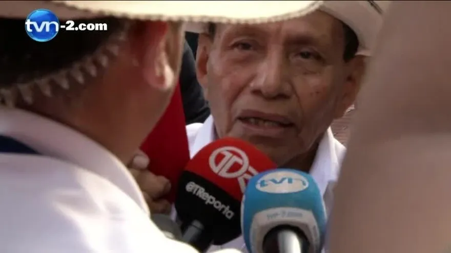 Augusto Valiente, abanderado del 4 de noviembre