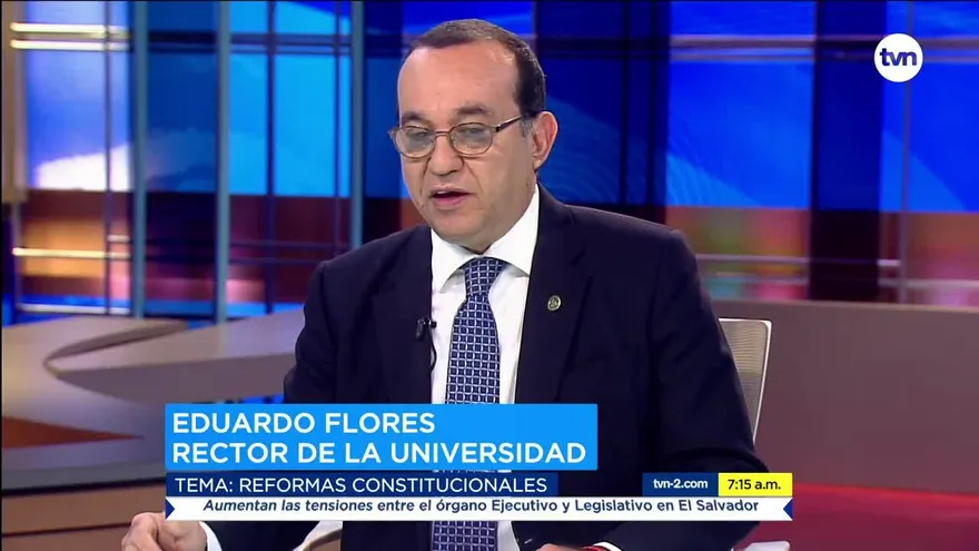 Rector Flores defiende papel fiscalizador de la Universidad de Panamá