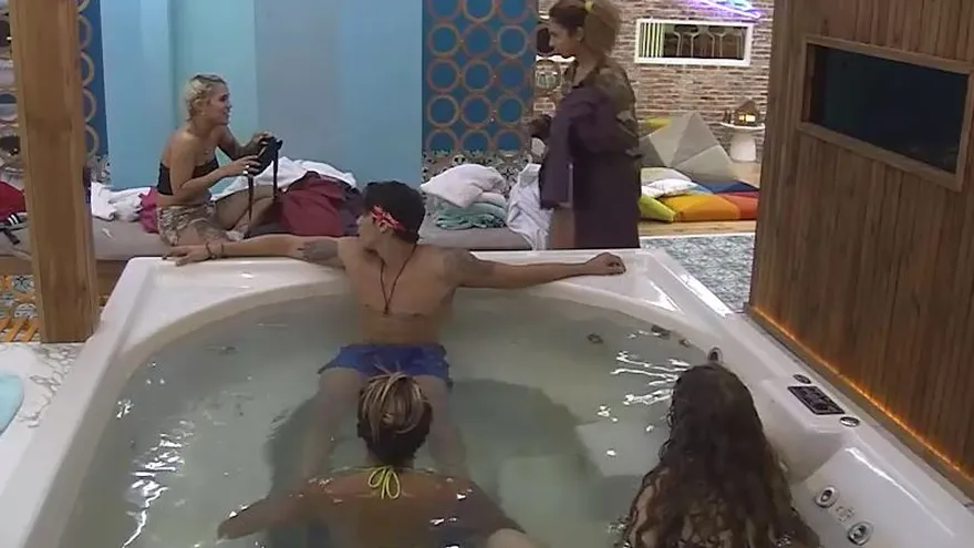 Se formó la discusión por una barrita de cereal.