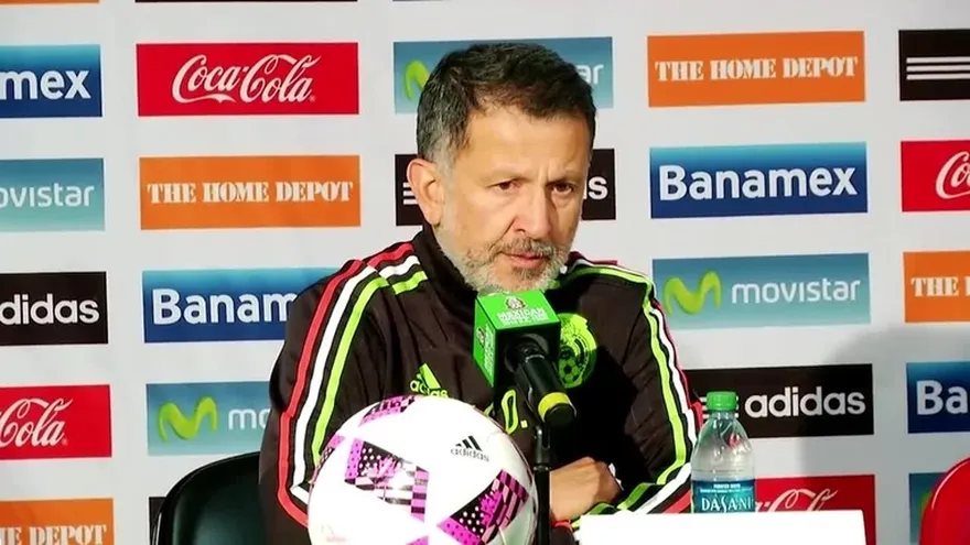Conferencia de prensa de Juan Carlos Osorio, D.T. de Mexico, previo al encuentro ante Panamá