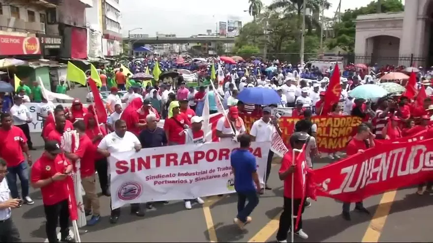 Obreros panameños marchan este 1 de mayo