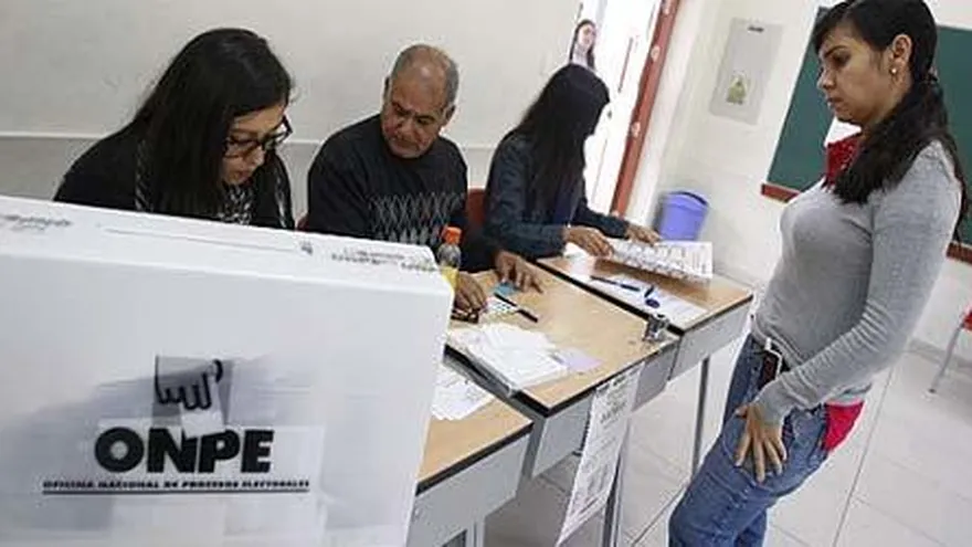 Votación en Perú