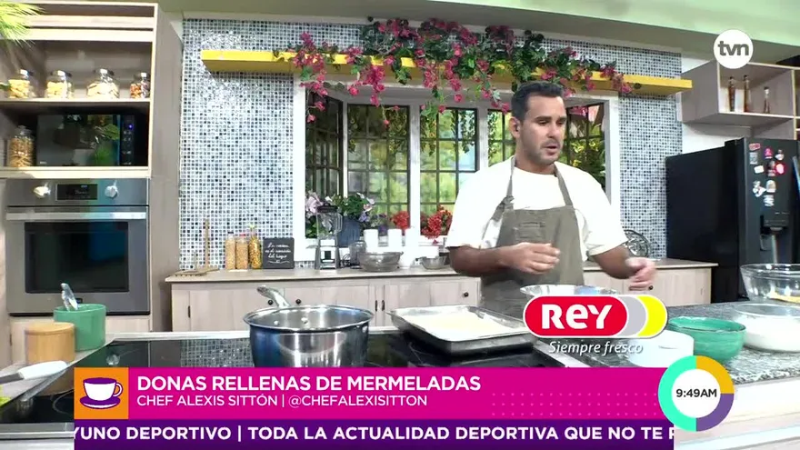 Deliciosas Donas Rellenas de Mermelada