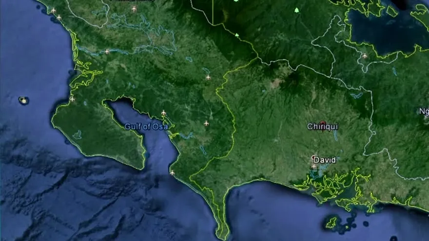 Extrabajadores de bananeras cierra la vía Interamericana