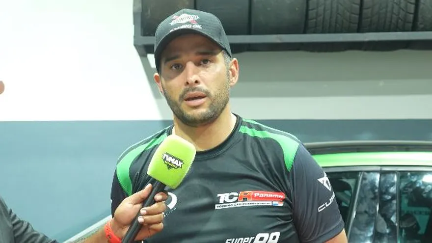 Mario Bárcenas piloto del TEAM TVMAX