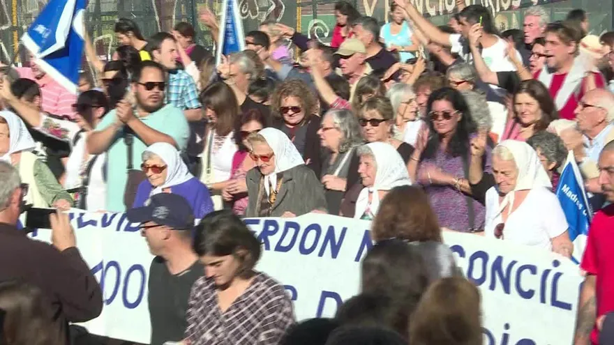 Madres de la Plaza de Mayo rechazan fallo a favor de exrepresor