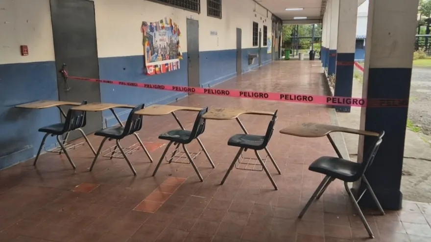 Clases suspendidas en el colegio Félix Olivares