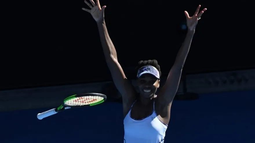 Serena Williams jugará la final del Abierto de Australia contra Venus.