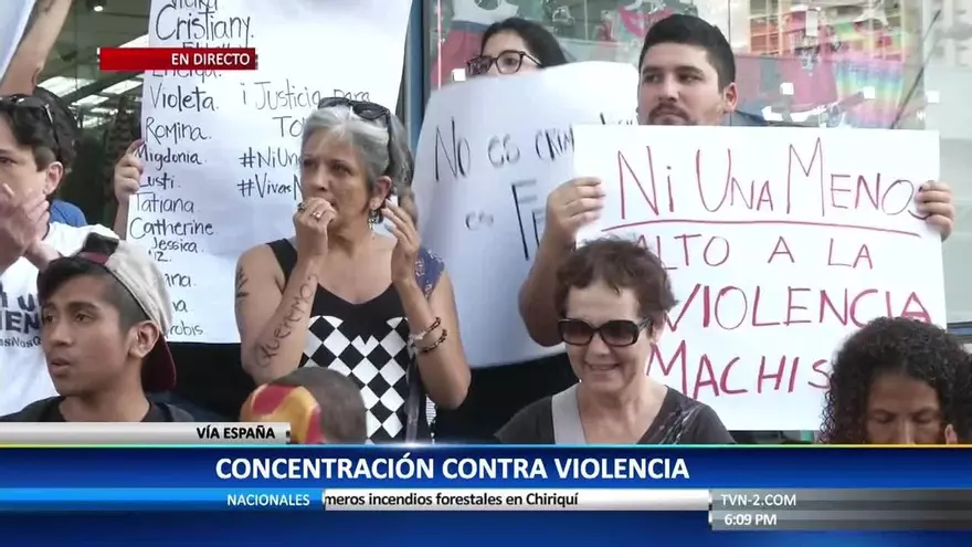 Manifestación en contra de los feminicidios