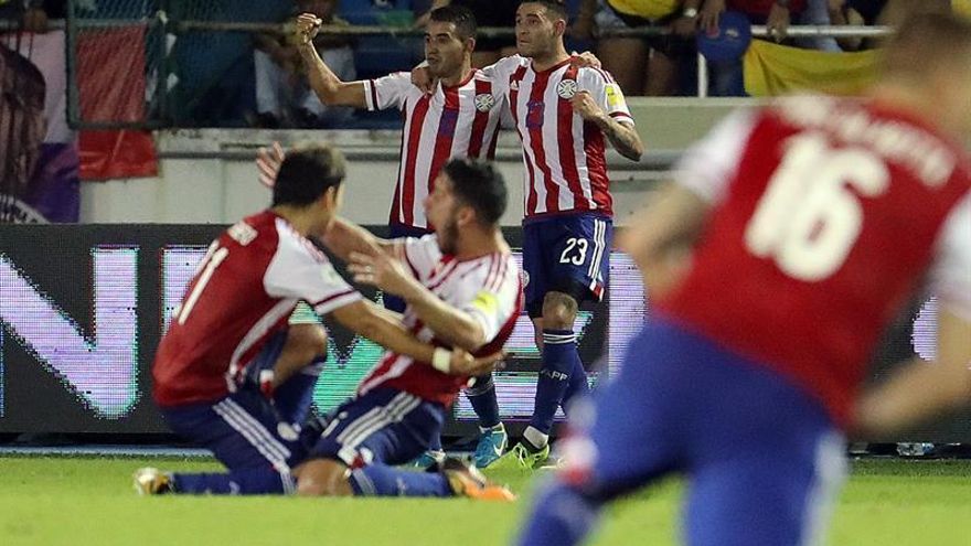 Colombia pierde in extremis con Paraguay y arriesga clasificación a Rusia-2018.