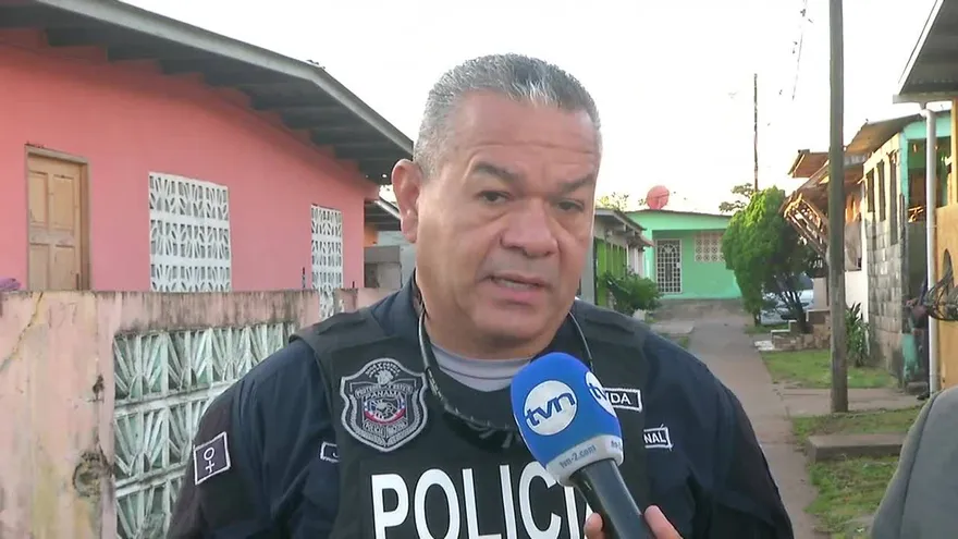 Policía realiza operativo en Pedregal