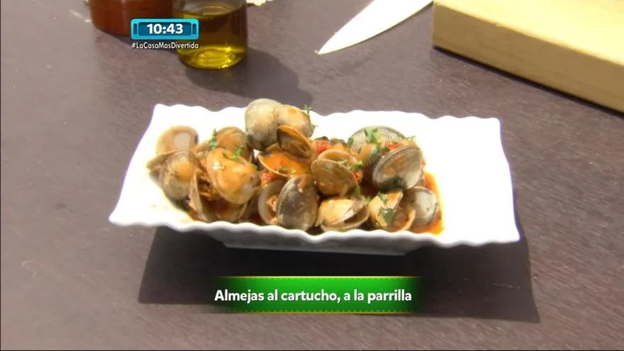 Almejas al cartucho a la parrilla