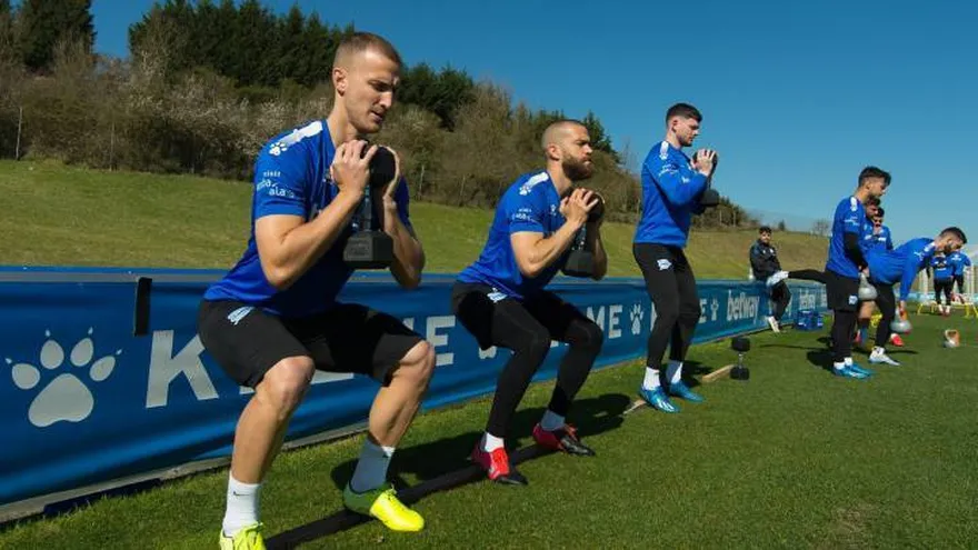 Tres jugadores del Alavés dieron positivos