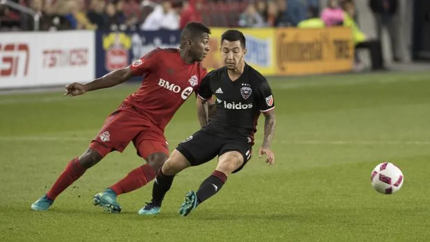 Armando Cooper de titular en derrota del Toronto FC ante DC United