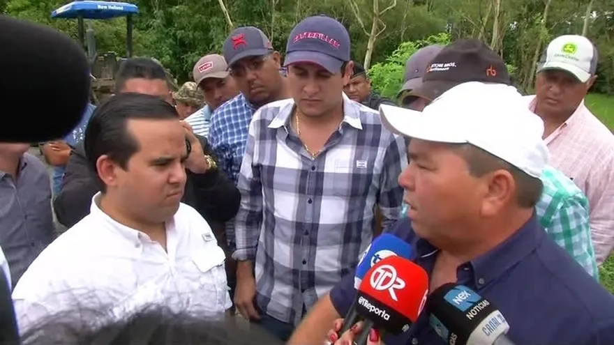 Ministro del MIDA se reunió con productores de arroz