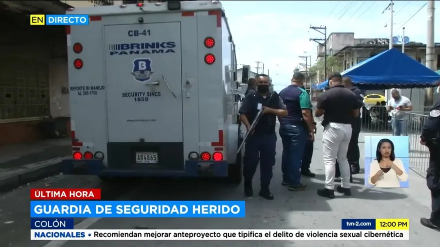 Un agente herido tras ataque de camión blindado en Colón