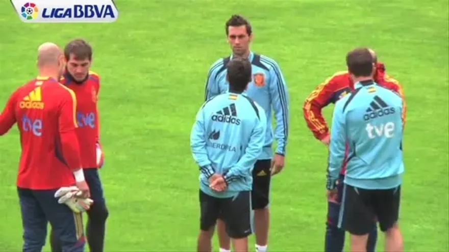 Xavi Alonso y Arbeloa dos amigos en la roja