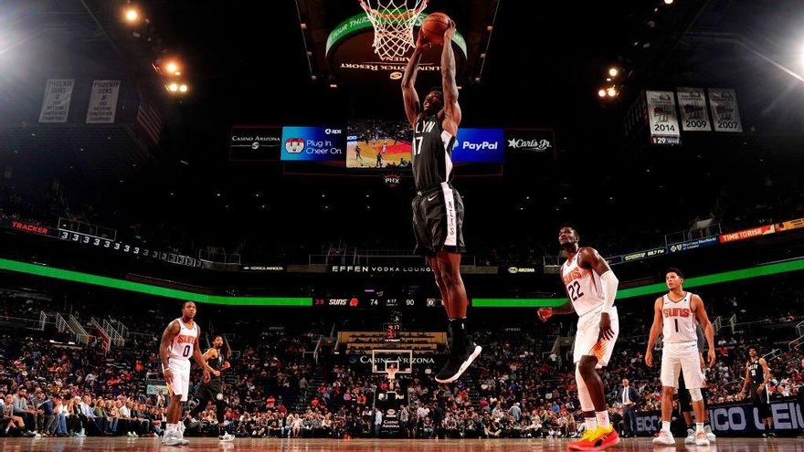 Caris LeVert logra 26 puntos como líder del ataque de los Nets