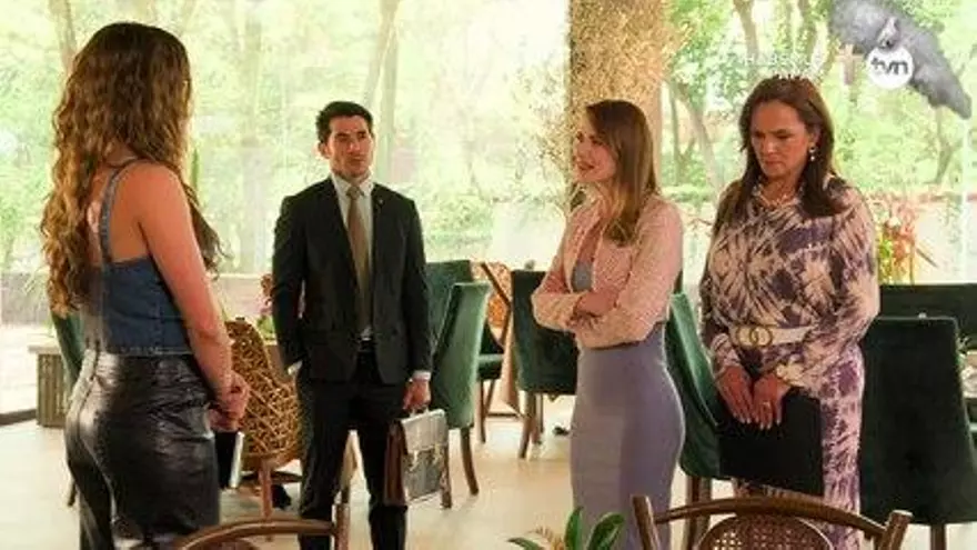 Vivir de amor: Angelli quedó impactada; Rebeca es la socia del restaurante