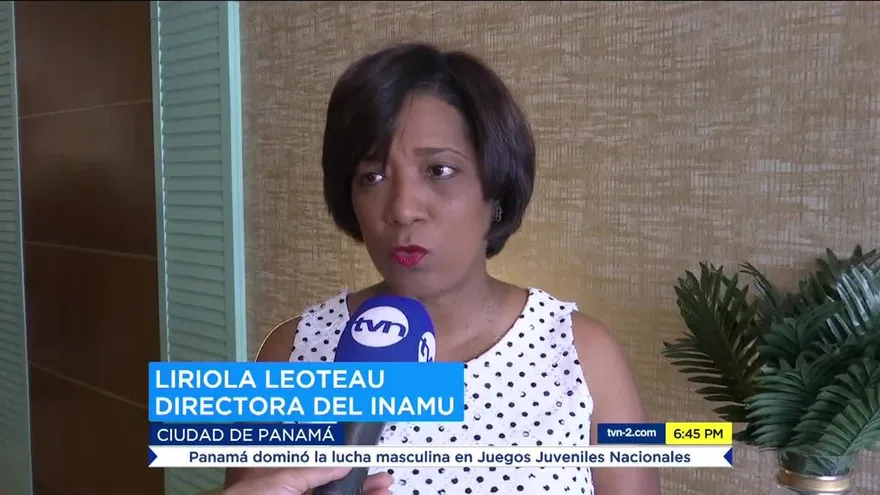 Se reúne foro de mujeres políticas