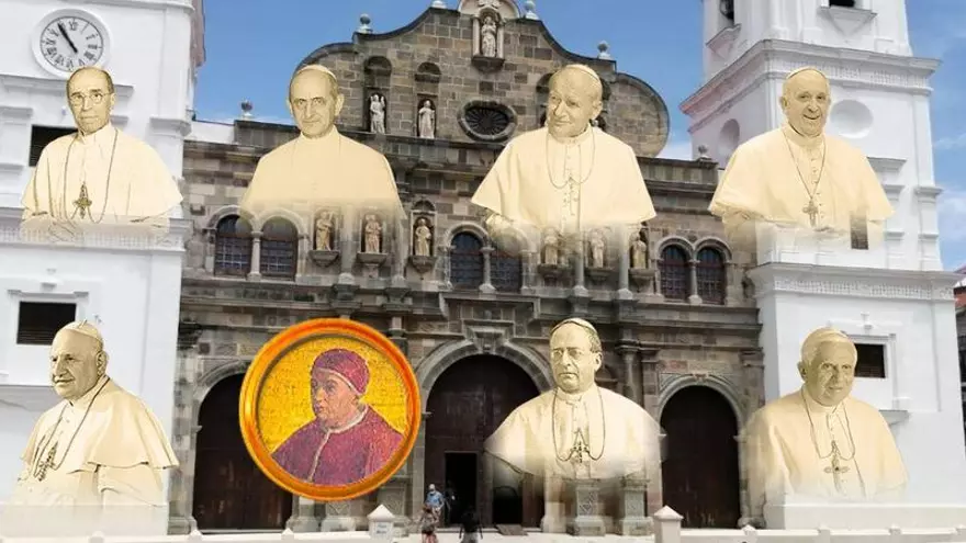 Pío XII, Pablo VI, Juan Pablo II, Francisco, Juan XXIII, León X, Pío XI y Benedicto XVI con el fondo de la Catedral Basílica Santa María la Antigua