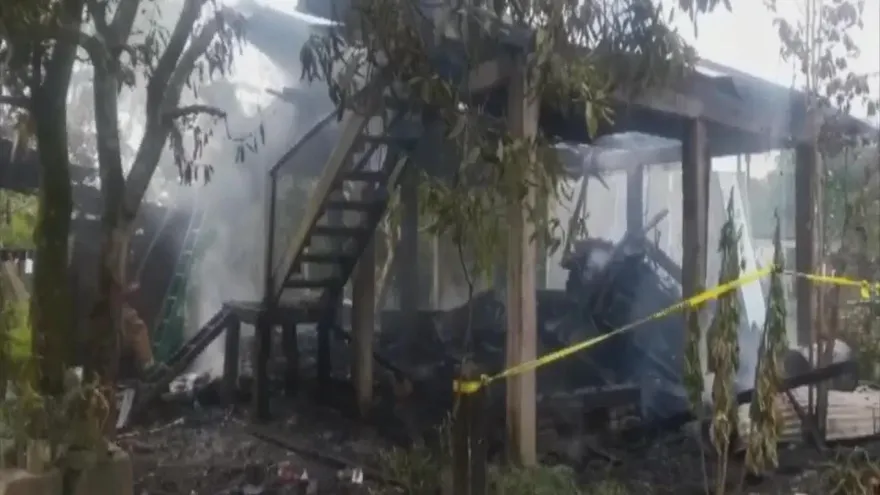 Incendio en residencia en Bocas del Toro deja a familia sin hogar