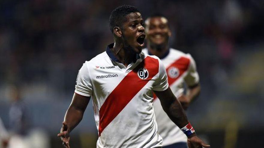 Sergio Moreno a la cancha en el fútbol peruano