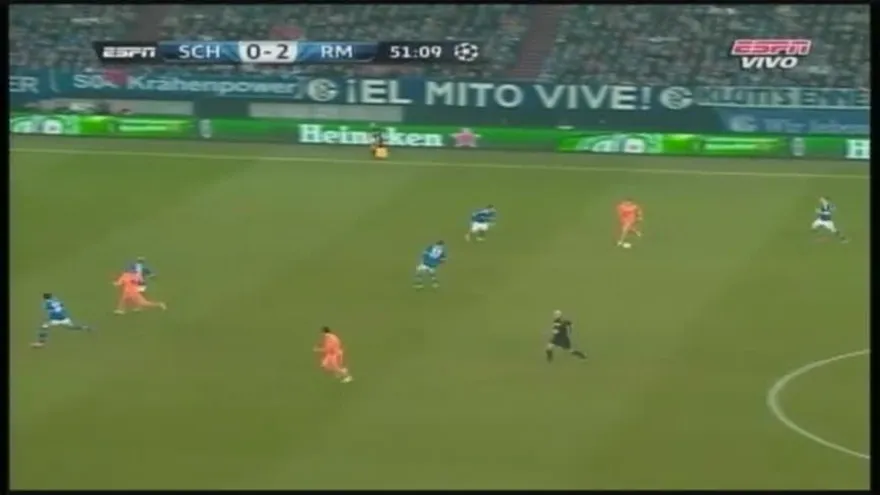 CR7 anota el 3-0 sobre Schalke04