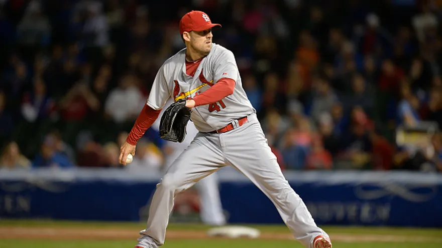 Cardenales esperan que Lackey los mantenga a flote