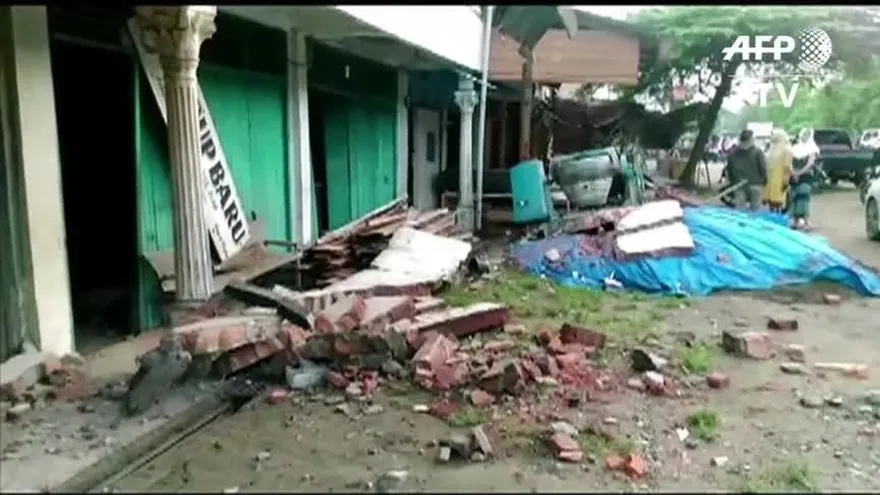 Muertos y heridos por sismo en Indonesia