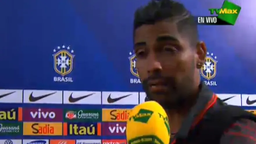 Gómez: "El árbitro me dejó seguir en el campo"