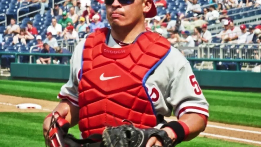 Carlos Ruiz, un receptor sin ínfulas y muy admirado