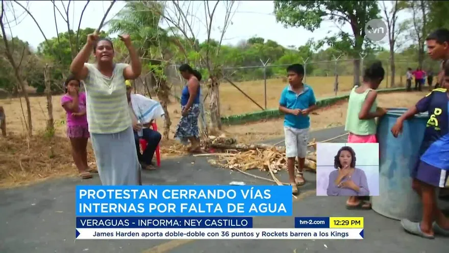 Residentes de Montijo protestan por falta de agua