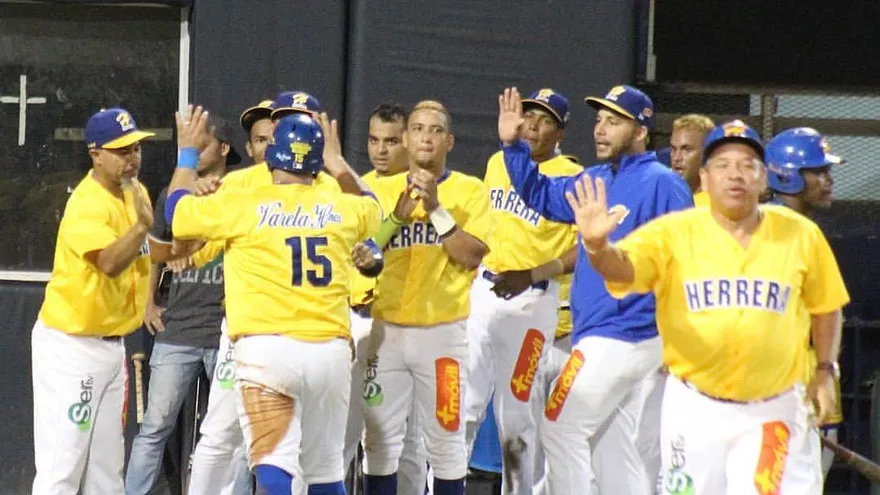 Herrera Gana y logra empatar la serie frente a Bocas del Toro