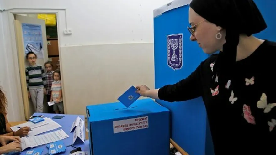 Netanyahu y Gantz codo a codo en elecciones en Israel