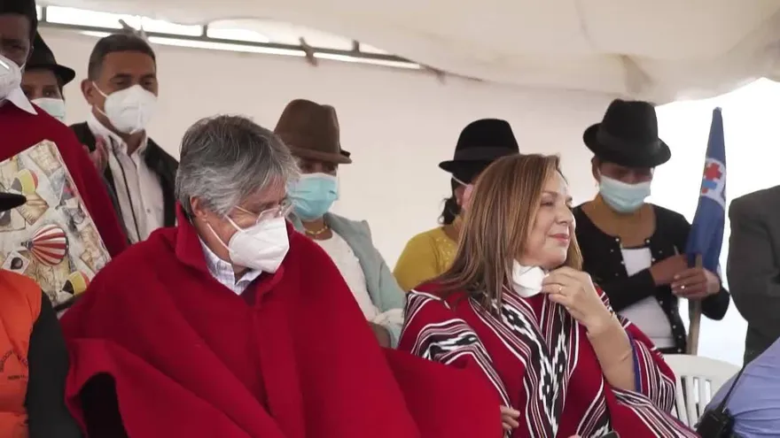 Un Ecuador en crisis abre campaña presidencial bajo la sombra de Correa