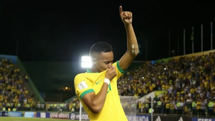 Lazaro  le da el campeonato a Brasil en sub-17 venciendo a México con este gol