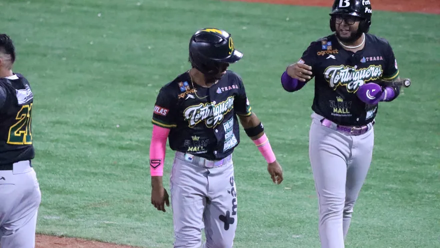 Peloteros del equipo de béisbol mayor de Bocas del Toro