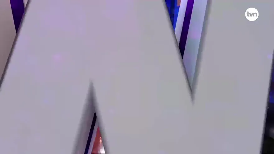 Boza visita y canta en una cárcel en Bogotá