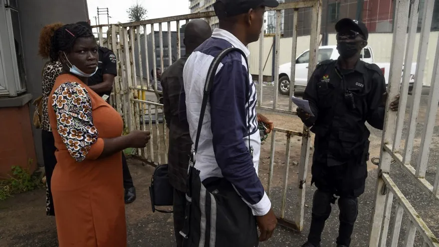 Quince nigerianos secuestrados por yihadistas logran escaparse.