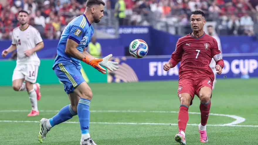 Unai Simon portero de la selección de España