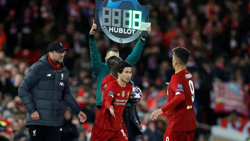 Autorizadas cinco sustituciones en partidos de fútbol de forma provisional