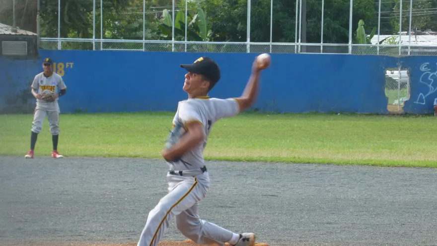 El pitcheo de Parque Lefevre toleró cuatro imparables a la ofensiva de Juan Díaz
