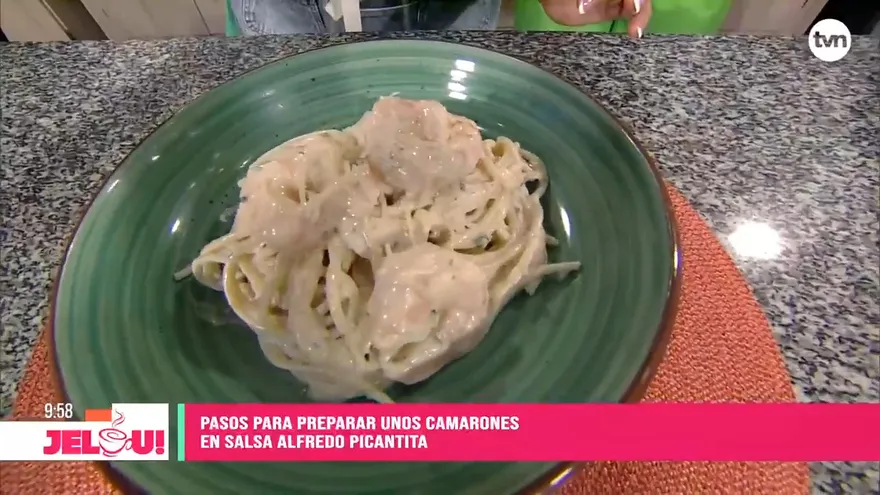 Receta: Camarones en salsa Alfredo con picantito (final)