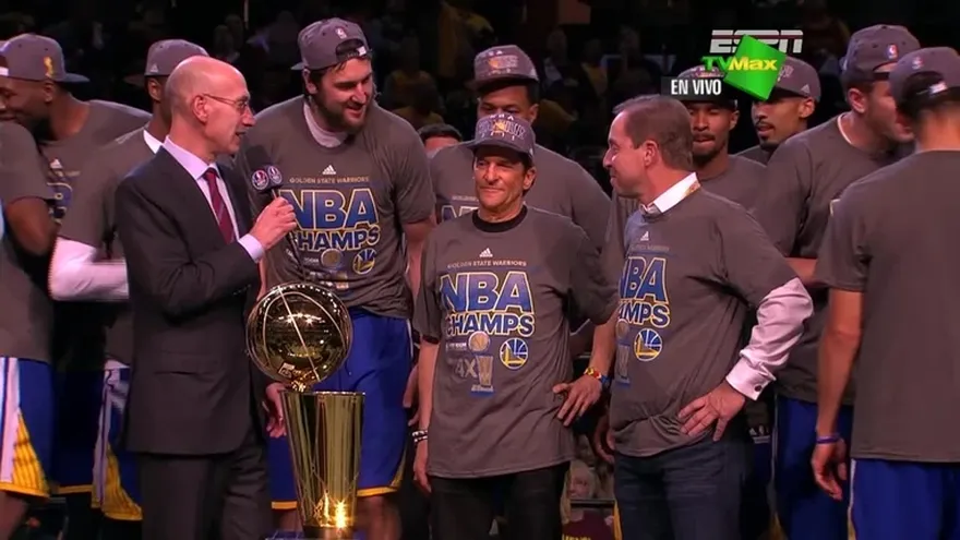 Golden State Warriors se coronó campeón