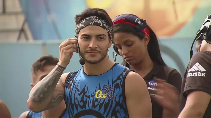 ¡Joako Fábrega se enfrenta a su miedo a los globos en charada explosiva!