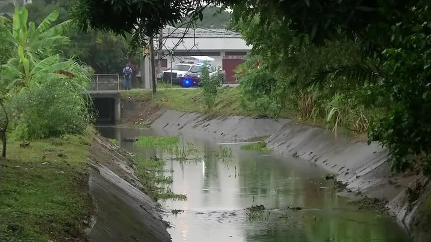 Residentes en Ciudad Radial vuelven a sufrir inundaciones