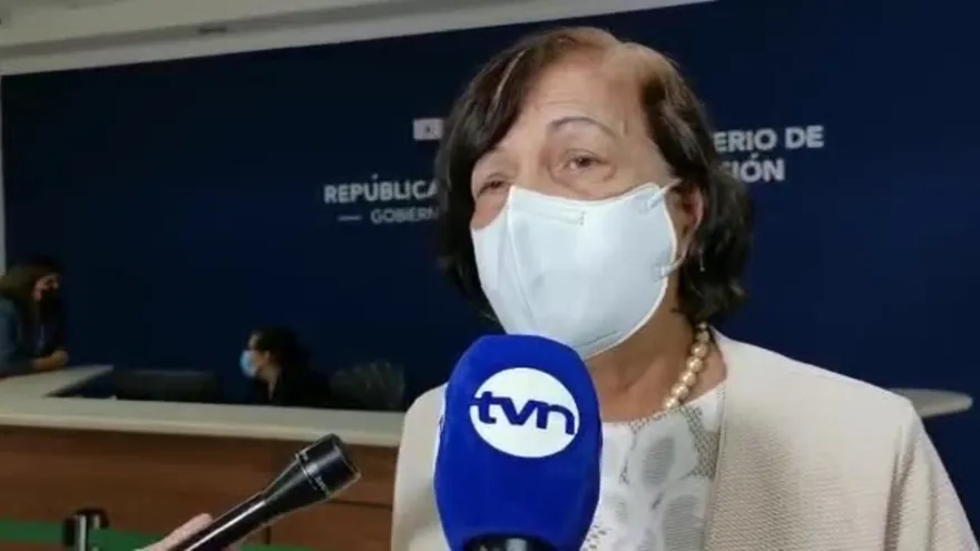 Explican proceso para apertura de colegios por clases semipresenciales