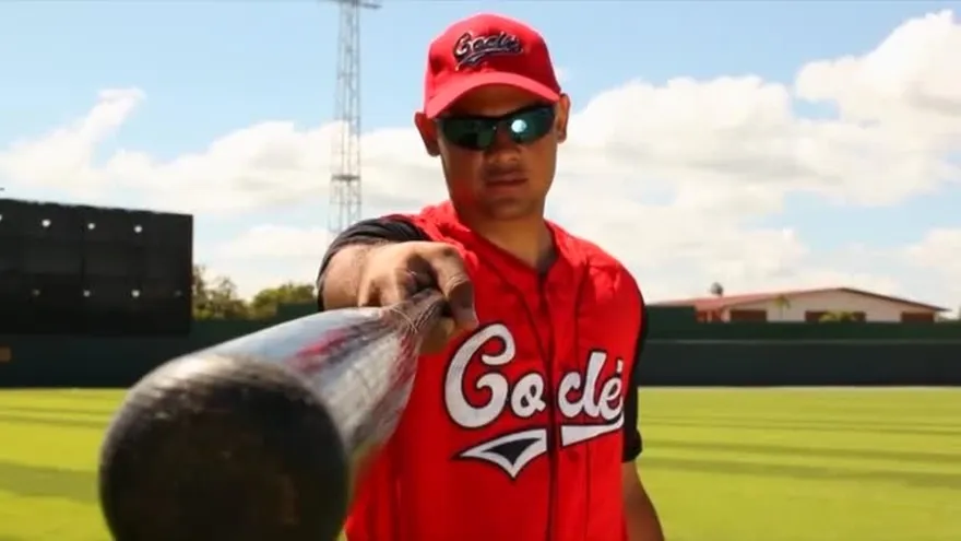 Juan Bravo el primera base juvenil de Coclé